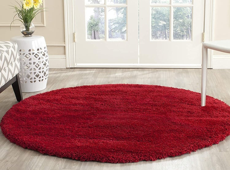 shag round carpet